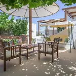 Casa De Flores 1